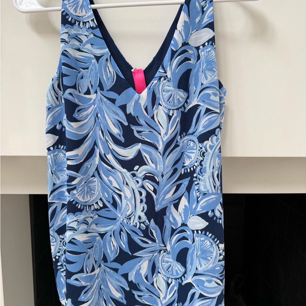 Women’s ReverBlue Floral V-Neck Tank Top